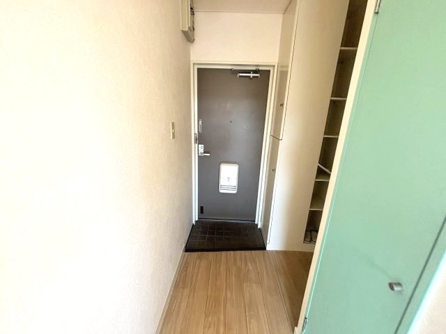 ステューディオアッシュの玄関