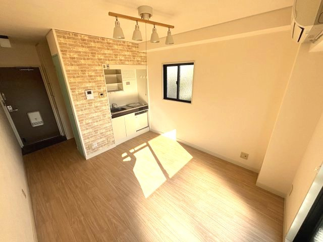 ステューディオアッシュの洋室