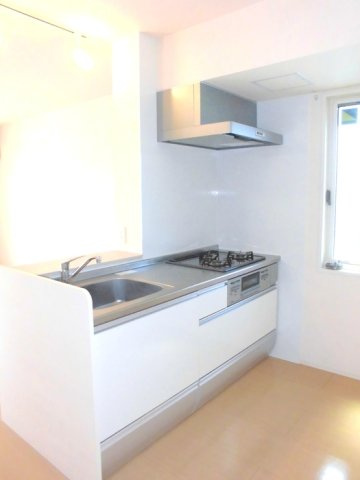 モンターニュ　のキッチン|※別部屋参考写真です