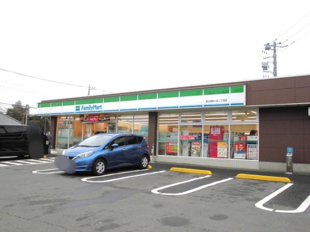 モンターニュ　の周辺