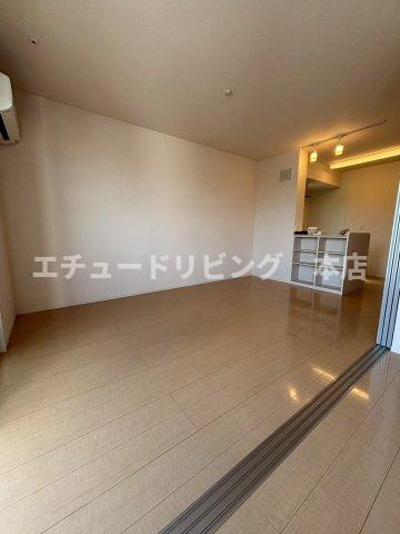 モンターニュ　の居間・リビング|※別部屋参考写真です