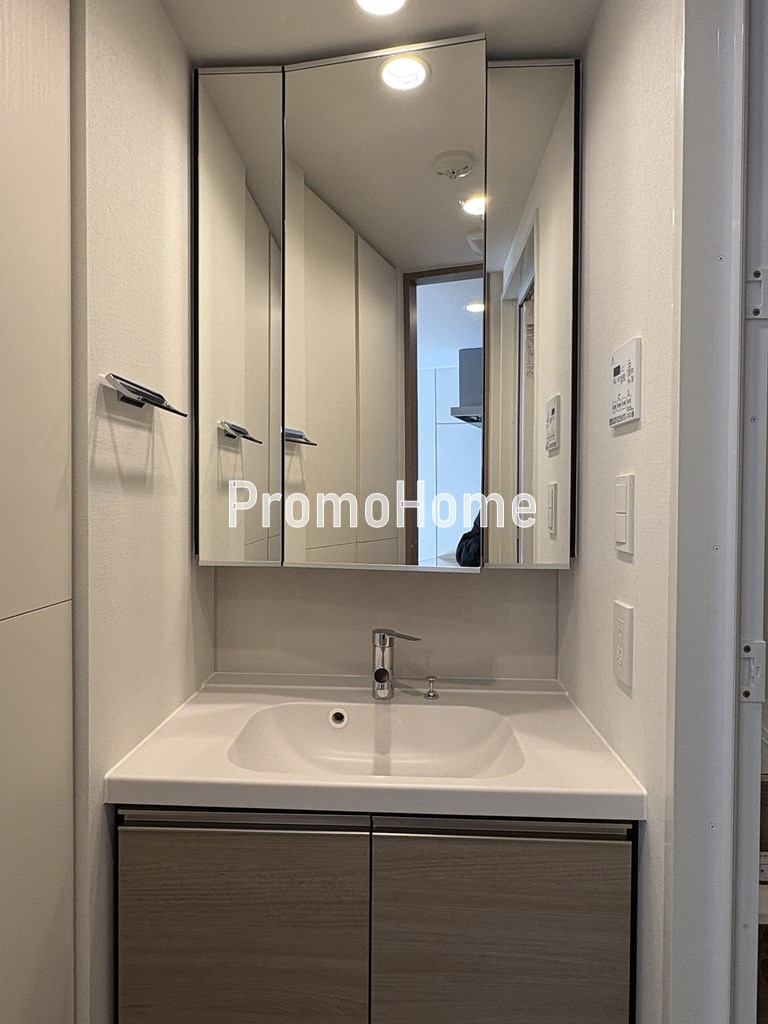 ザ・パークハビオ日本橋茅場町のエントランス