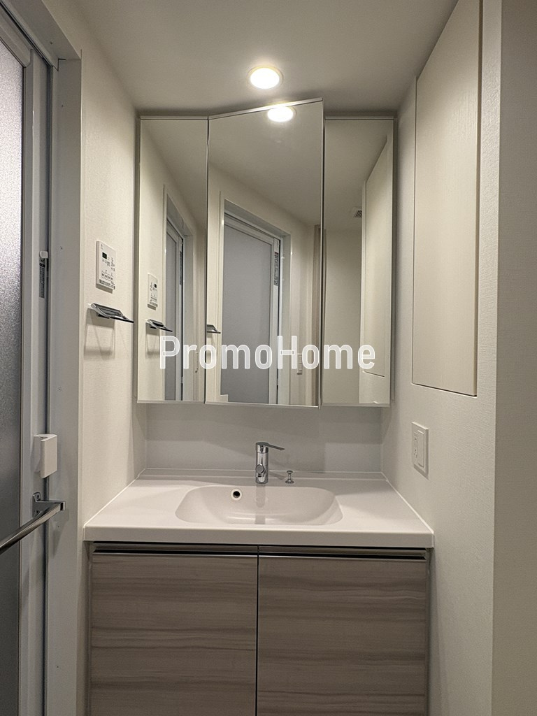 ザ・パークハビオ日本橋茅場町のエントランス