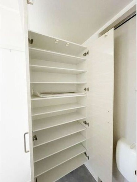 GUCCIフィールドⅡの収納|収納のためのスペースです