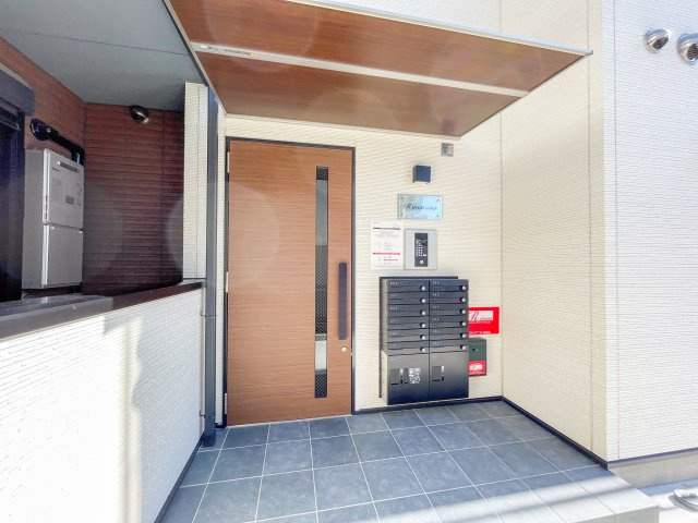 Rinon瓜破東のエントランス