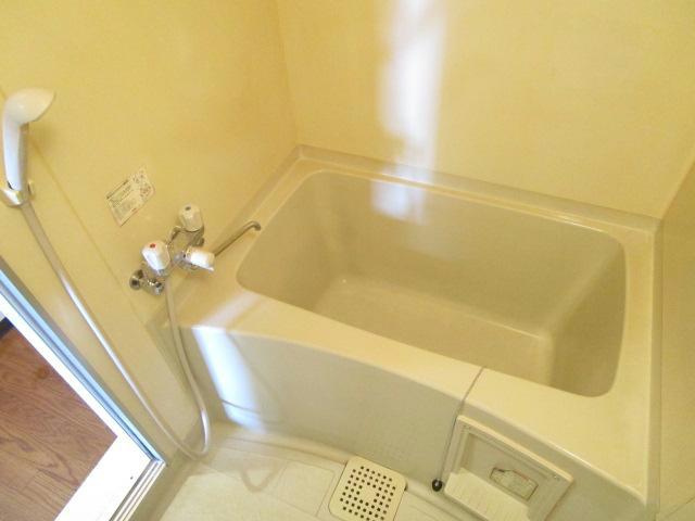 パリエ壱番館の浴室