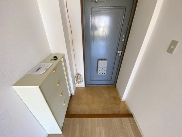 喜志マンションの玄関