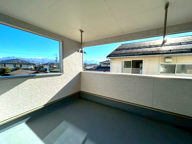 長野市丹波島２丁目の新築一戸建のバルコニー