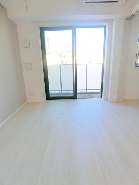 スタイリオ池上SOUTHスタイリオイケガミサウスの居間・リビング|LD6.9帖