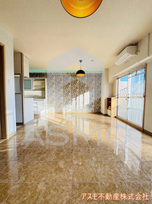 【居間・リビング】 | 上本町ガーデンハイツ