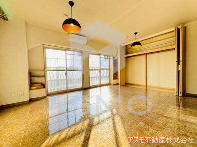 【居間・リビング】 | 上本町ガーデンハイツ