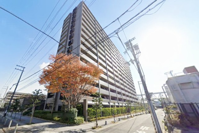 【外観】 | コスモシティ住吉川公園A棟 | 総戸数288戸の大規模マンション。駐車場は全て屋内に配置、大切なお車を雨風から守ります