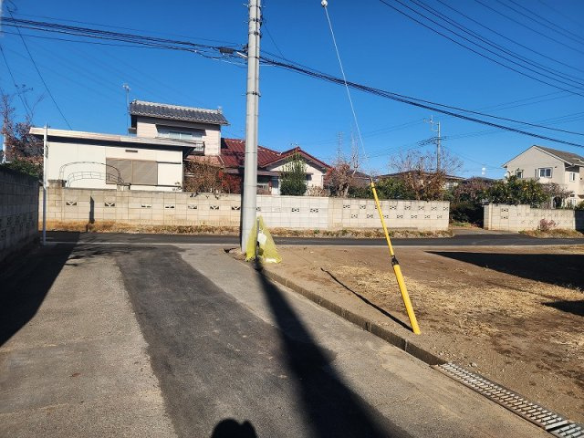 高崎市浜川町　売地の前面道路含む現地写真