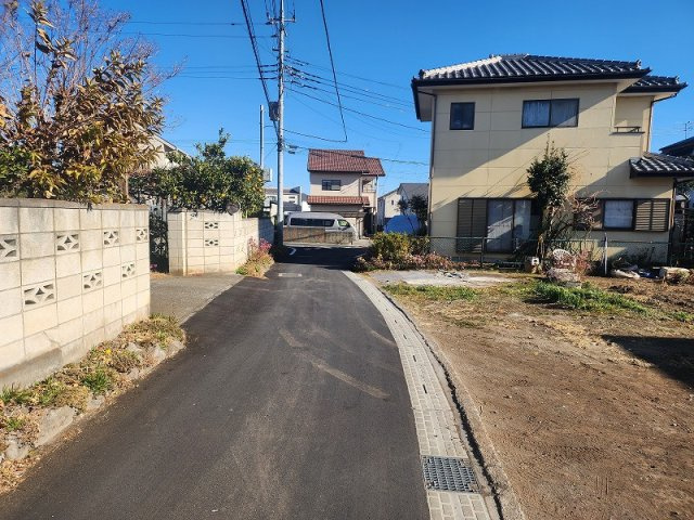 高崎市浜川町　売地の前面道路含む現地写真