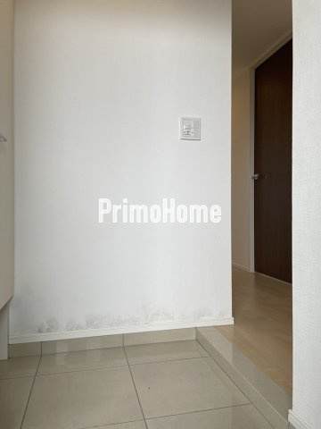 LUPINUS　Courtの玄関