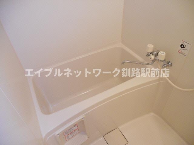 ペラッツィ暁の浴室