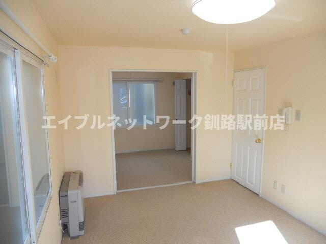 ペラッツィ暁の居間・リビング