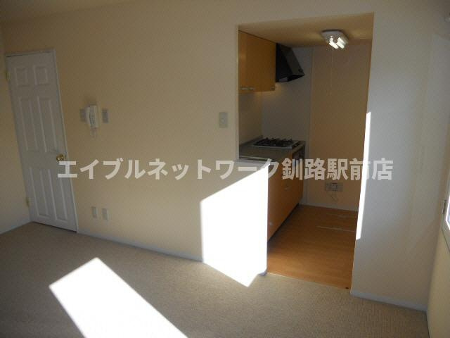 ペラッツィ暁の居間・リビング