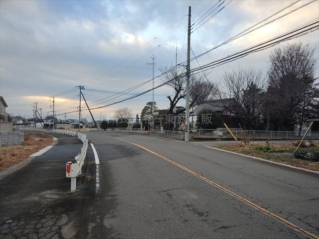【前面道路含む現地写真】 | 川越市石田本郷　全4区画　1号地 | 閑静な住宅地です