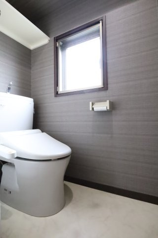 大阪市都島区中野町２丁目の賃貸マンションのトイレ