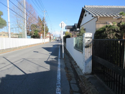 【前面道路含む現地写真】 | 深谷市常盤町　2000万　土地