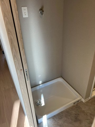 サーパス西宝町のランドリースペース