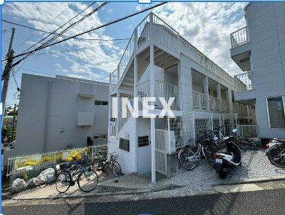 横浜市鶴見区岸谷３丁目のアパートの外観