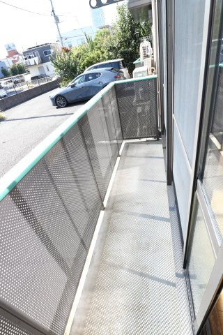 ディアスふじのバルコニー|102号室の写真を使用しています。