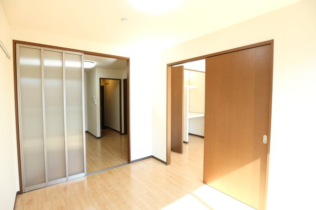 ディアスふじの内装|102号室の写真を使用しています。