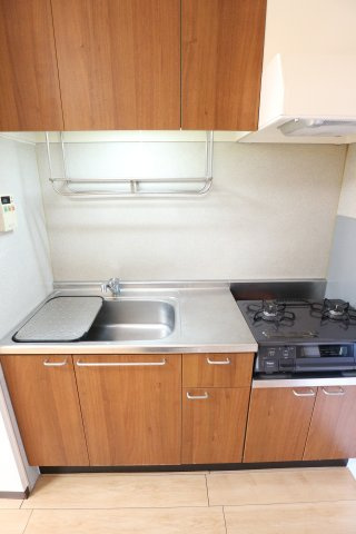 ディアスふじのキッチン|102号室の写真を使用しています。