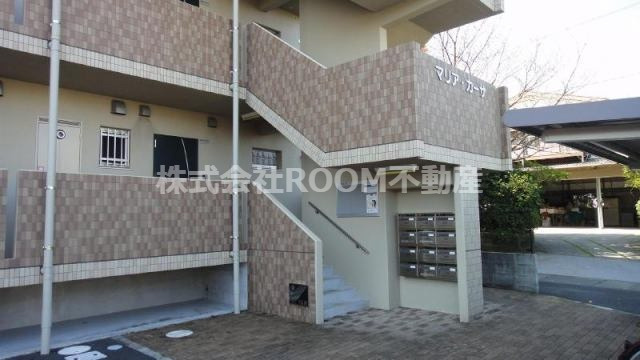 マリア・カーサのエントランス|落ち着いたエントランスです