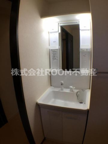 マリア・カーサの洗面所|広い洗面スペース