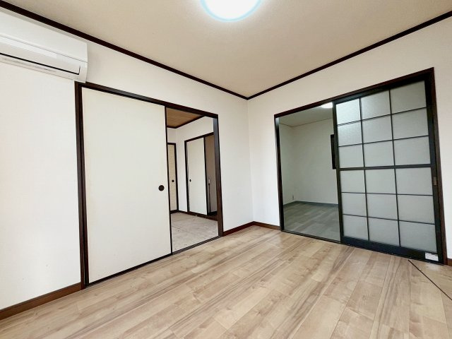 売布ガ丘ビューハイツの居間・リビング