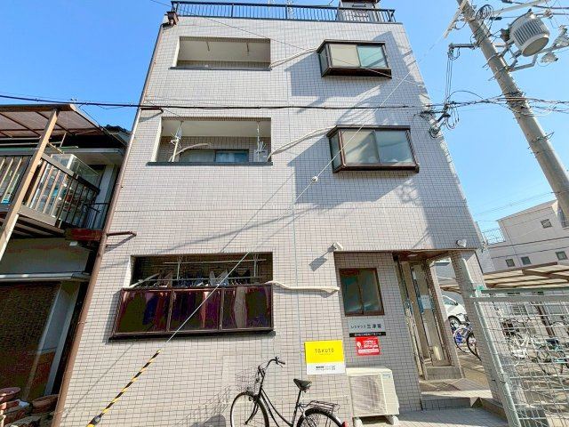 レジデンス三津屋の外観