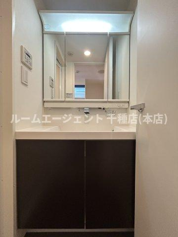 CASA+α名駅南の洗面所