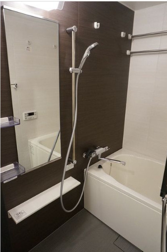 コンフォリア世田谷上馬　駅近　ペット相談　礼金0　ネット0の浴室