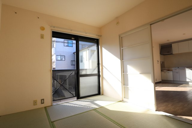 ローレルⅡＡの和室