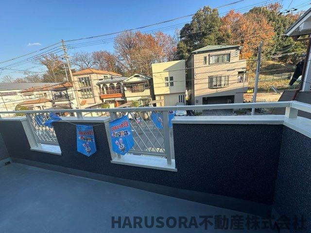 交野市妙見坂２丁目　２階建のバルコニー