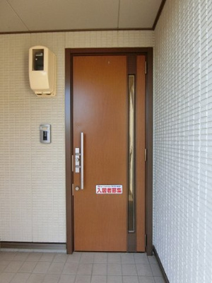 【玄関】 | カーサフェリオ | イメージ101の写真（間取反転タイプ）