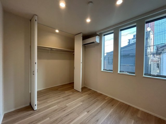 FAMILLEKIWA　新築　ペット相談　駅近　1フロア1住戸の収納