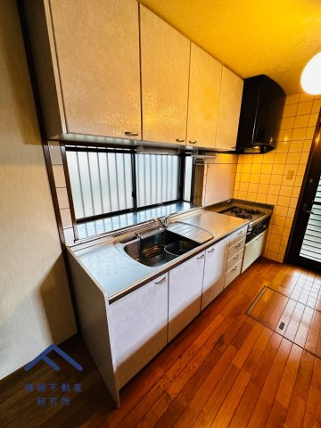 小郡市小郡　戸建てのキッチン