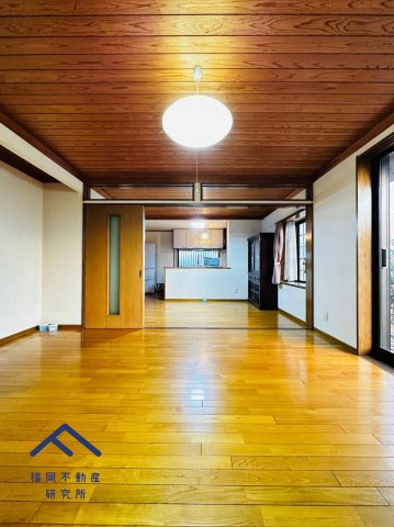 小郡市小郡　戸建ての居間・リビング