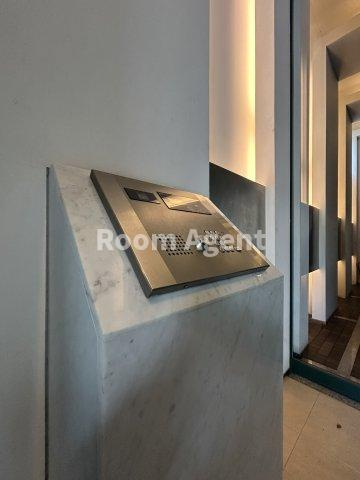 CASA+α名駅南のエントランス