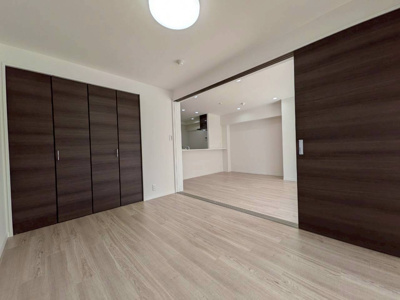 【洋室】 | クレール川口 | 広々とした洋室です