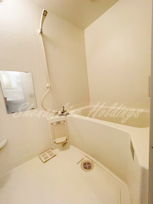 【浴室】 | アデッソ湘南 | 清潔感のあるお風呂です♪