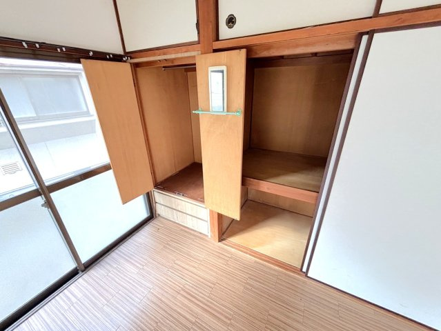 安芸郡海田町国信２丁目の一戸建ての収納