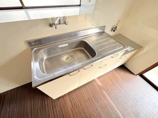 安芸郡海田町国信２丁目の一戸建てのキッチン