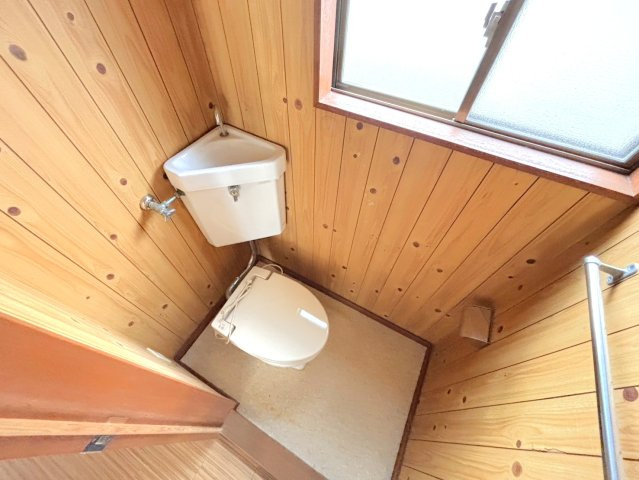 安芸郡海田町国信２丁目の一戸建てのトイレ