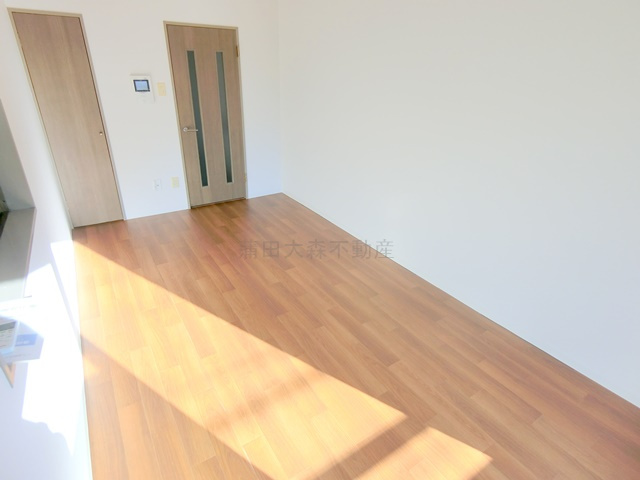 クレッセント田園調布の居間・リビング