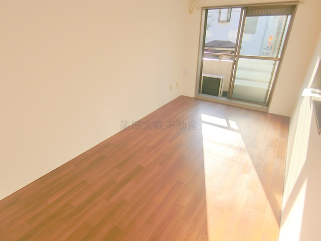 クレッセント田園調布の居間・リビング